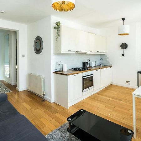 1 Bedroom Notting Hill Londra Exterior foto