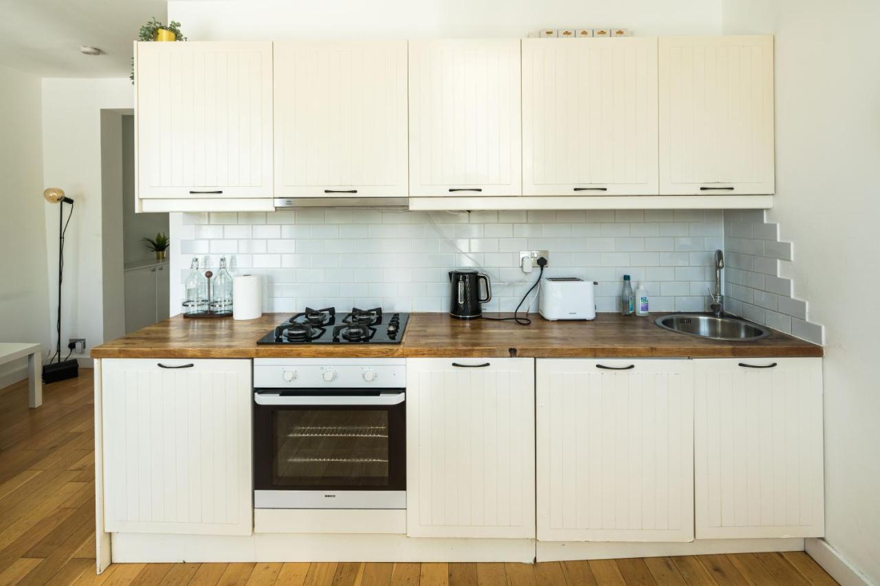 1 Bedroom Notting Hill Londra Exterior foto